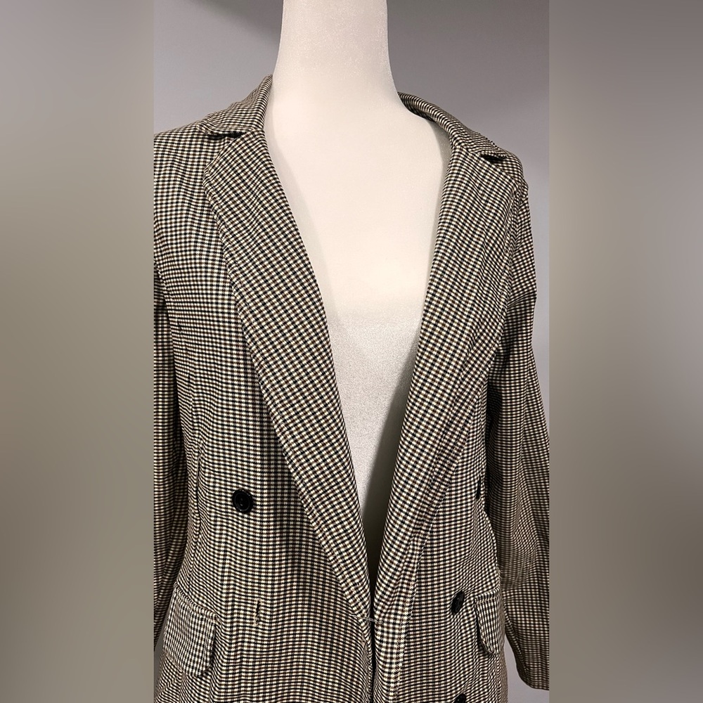 Women's Black and White Checkered Blazer